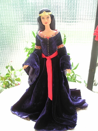 Arwen's mourning gown - ooak Barbie doll dress