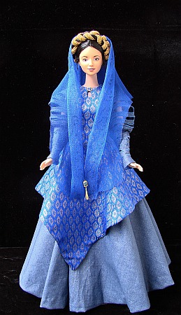 Breha Organa - kostým pro panenku Barbie